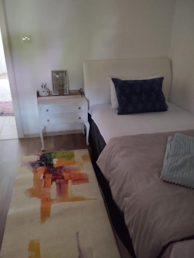 Apartman All Seasons Hotonj Exterior foto